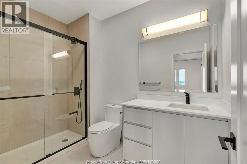 4400 Laurier — photo 11