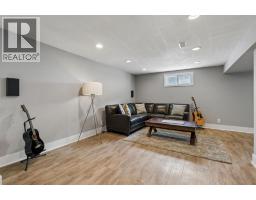 91 Winslow Crescent SW - photo 24