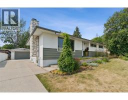 91 Winslow Crescent SW - photo 1