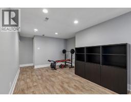 91 Winslow Crescent SW - photo 27