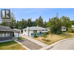 91 Winslow Crescent SW - photo 41