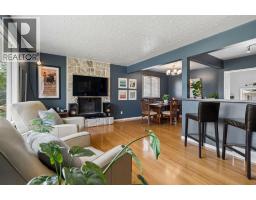 91 Winslow Crescent SW - photo 5