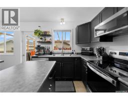 447 Blakeney Crescent, Saskatoon, SK S7L7N5 Photo 14