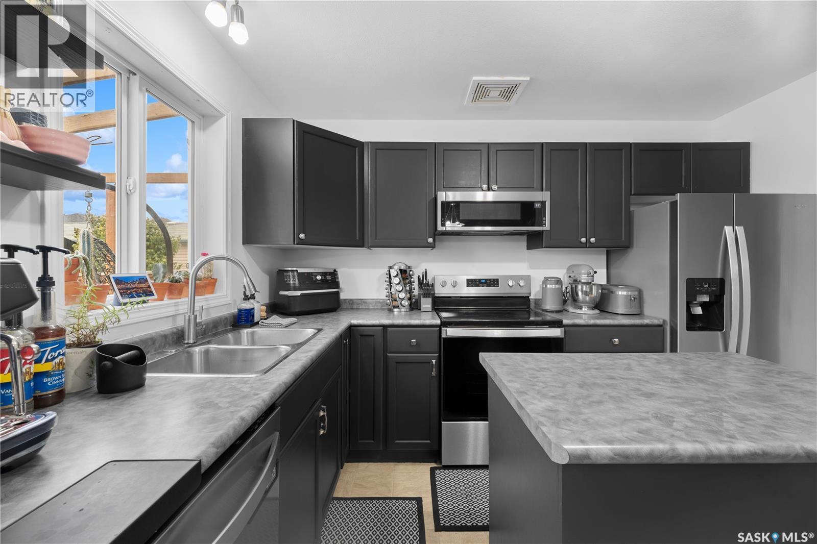 447 Blakeney CRESCENT, Saskatoon — photo 15