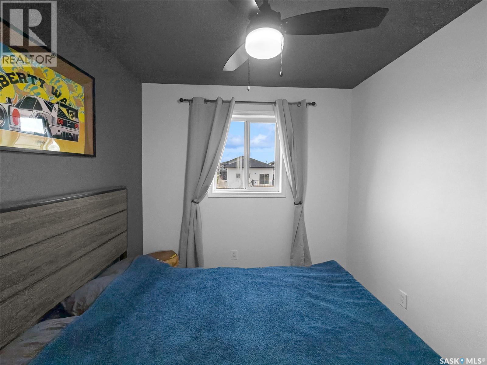 447 Blakeney CRESCENT - 38