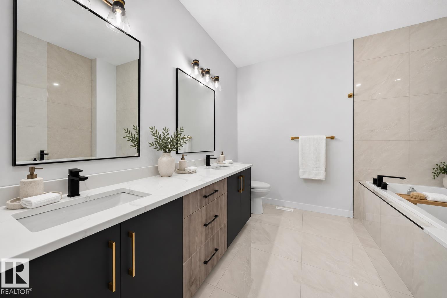115 28 ST SW - 12