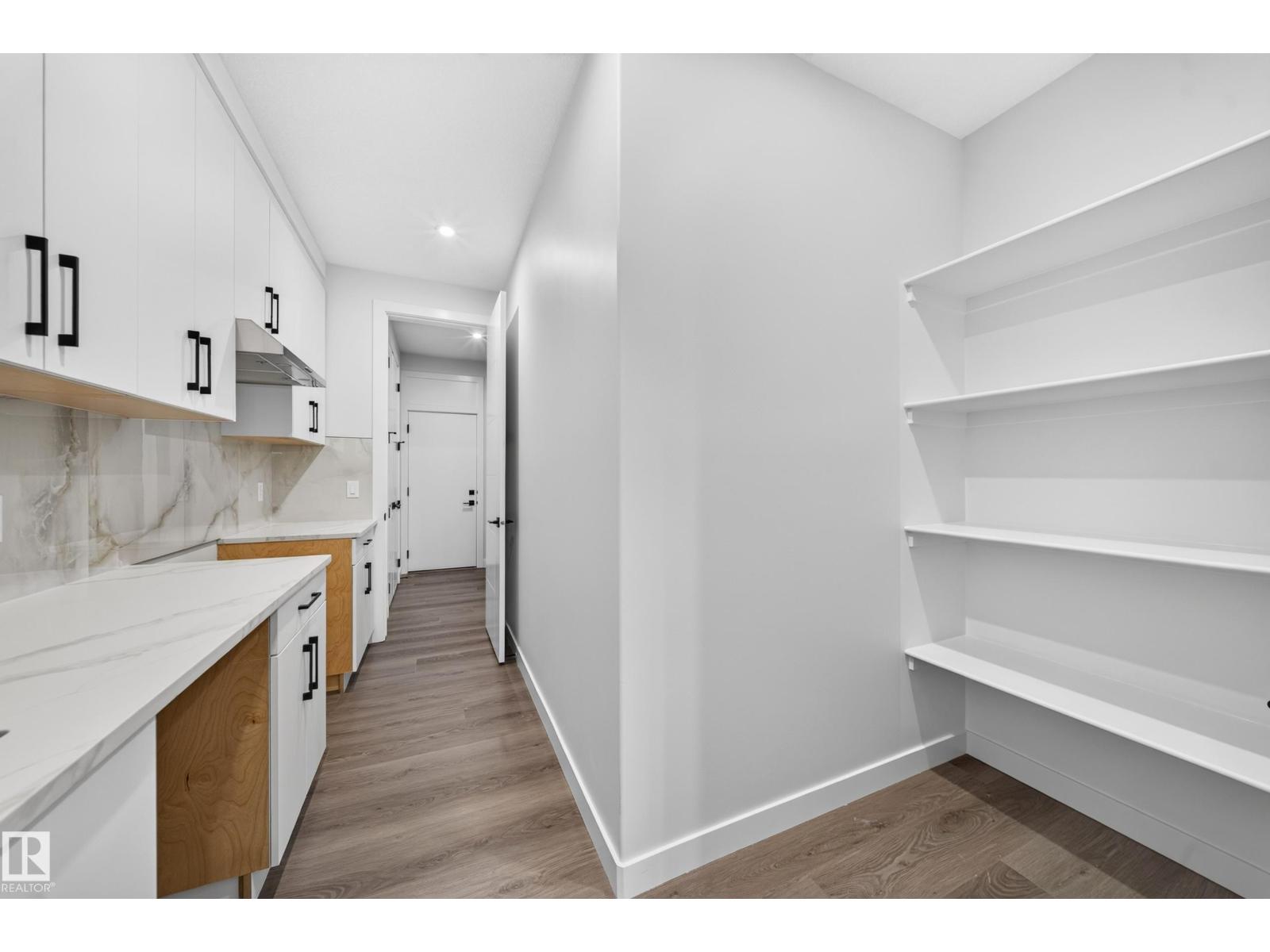 115 28 ST SW - 21