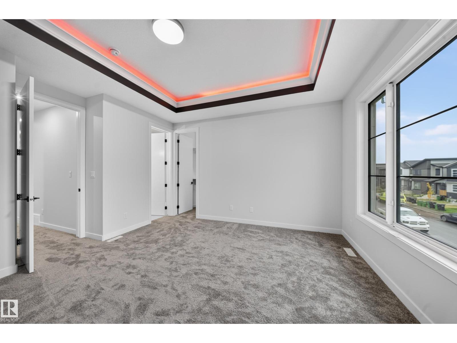 115 28 ST SW - 44