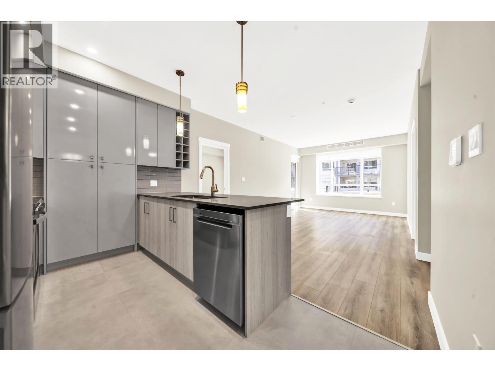 107 23200 GILLEY ROAD, Richmond - Image 1