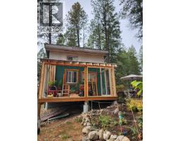 1905 &1910 Snowball Creek East Road, Grand Forks, BC V0H1H1 Photo 15
