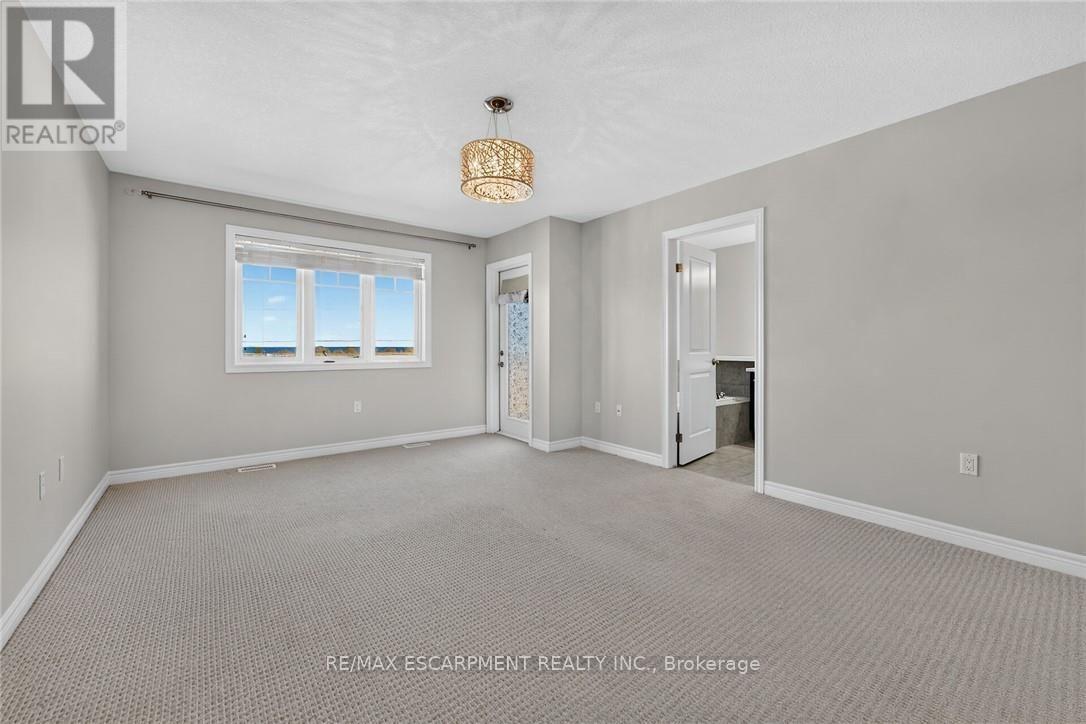 #22 8 LAKELAWN ROAD - 30