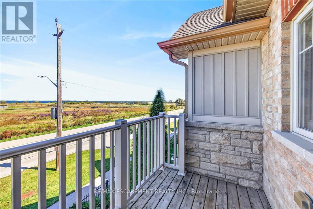 22- 8 Lakelawn Road, Grimsby, ON photo 46