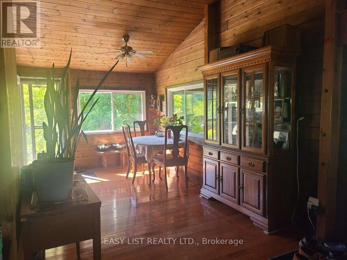 35 Kaladar Street, Tweed), ON photo 23