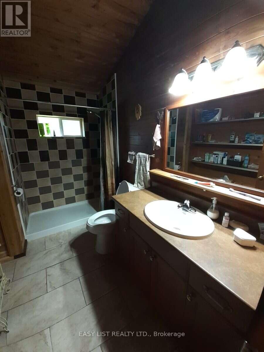 35 Kaladar Street, Tweed), ON photo 27