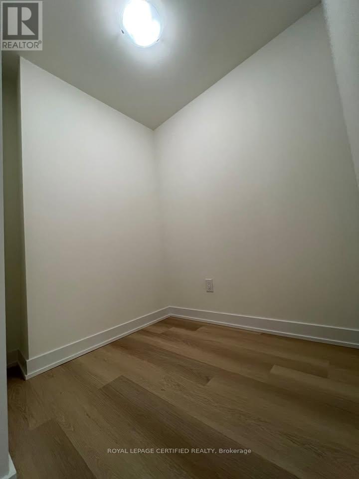 2825 Jane Street — photo 17