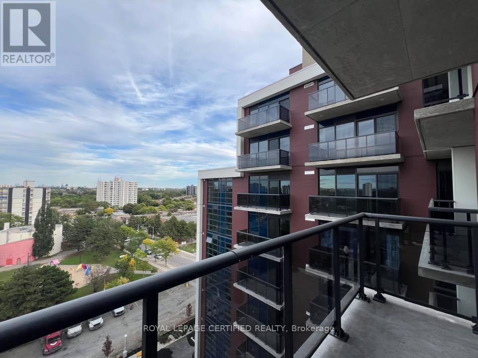 2825 Jane Street — photo 27