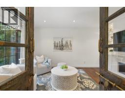 435 Macbeth Crescent, West Vancouver, BC V7T1V8 Photo 15