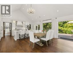 435 Macbeth Crescent, West Vancouver, BC V7T1V8 Photo 8