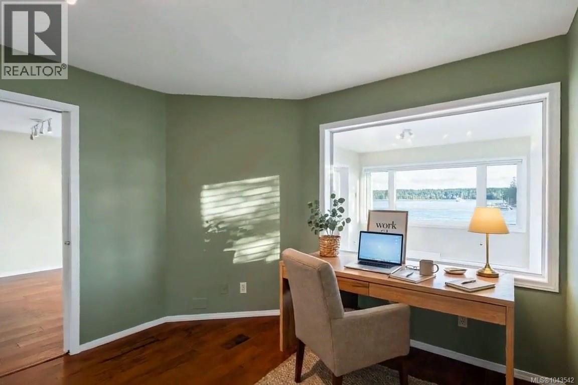 2 553 Island Hwy, Campbell River - Image 1