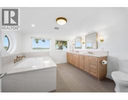 312 Roland Rd, Ladysmith, BC V9G1X8 Photo 46