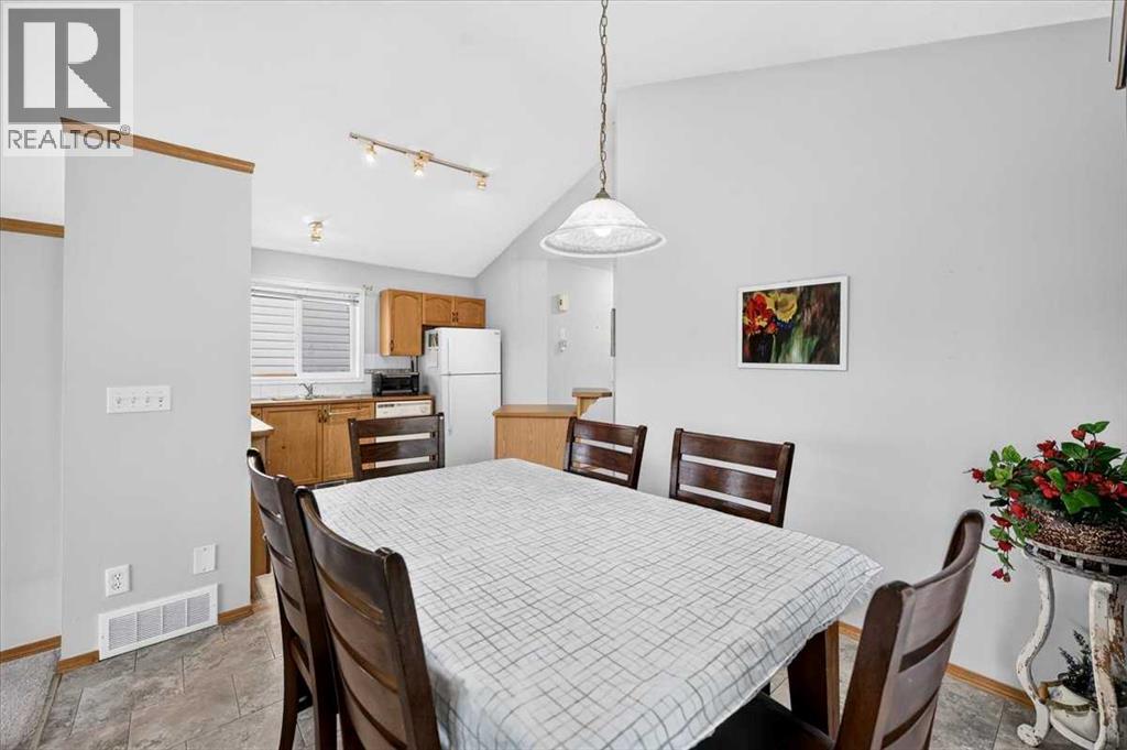 26 Saddlemead Way NE - 13