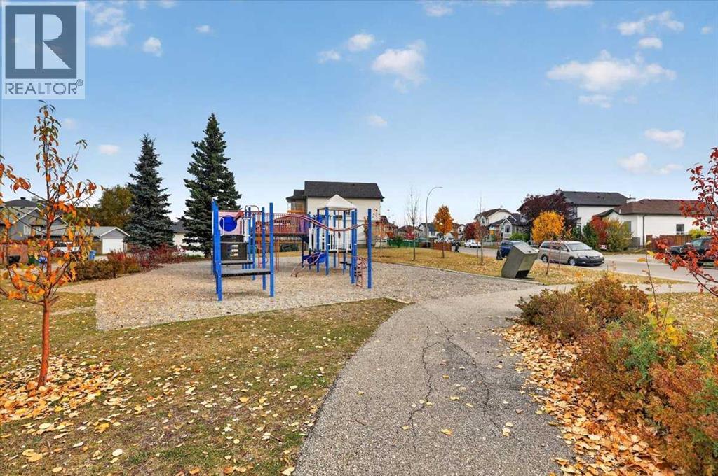 26 Saddlemead Way NE - 44