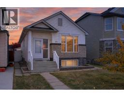 26 Saddlemead Way NE - photo 1