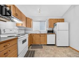 26 Saddlemead Way NE - photo 16