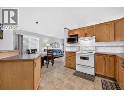 26 Saddlemead Way NE - photo 17