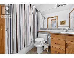 26 Saddlemead Way NE - photo 25