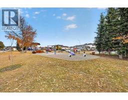 26 Saddlemead Way NE - photo 43