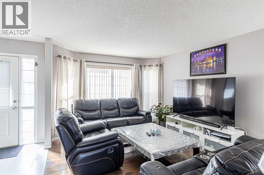 340 Taradale Drive NE - 6