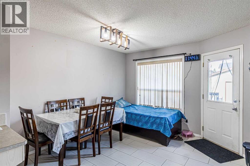 340 Taradale Drive NE - 7