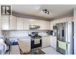340 Taradale Drive NE - photo 10