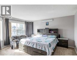 340 Taradale Drive NE - photo 14