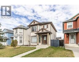 340 Taradale Drive NE - photo 2