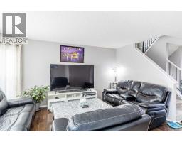 340 Taradale Drive NE - photo 4