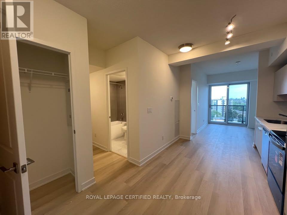 2825 Jane Street — photo 14