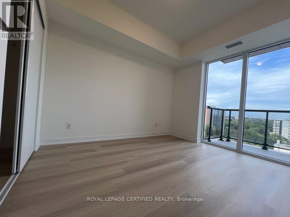 2825 Jane Street — photo 17