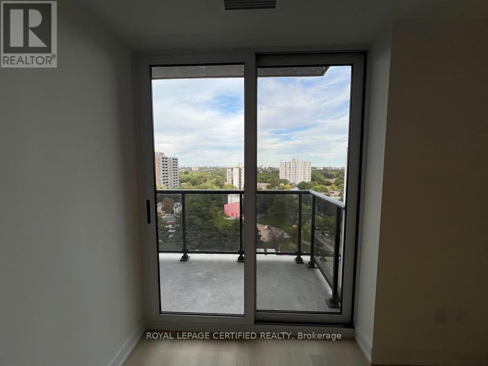 2825 Jane Street — photo 25