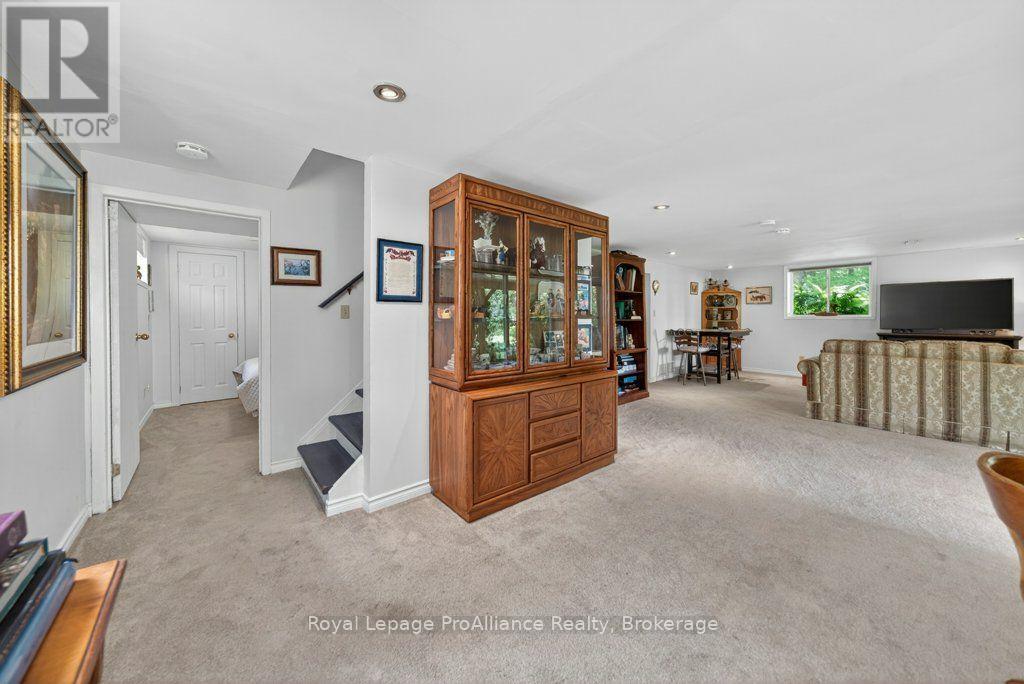 1401 Whites Road, Frontenac, ON photo 31