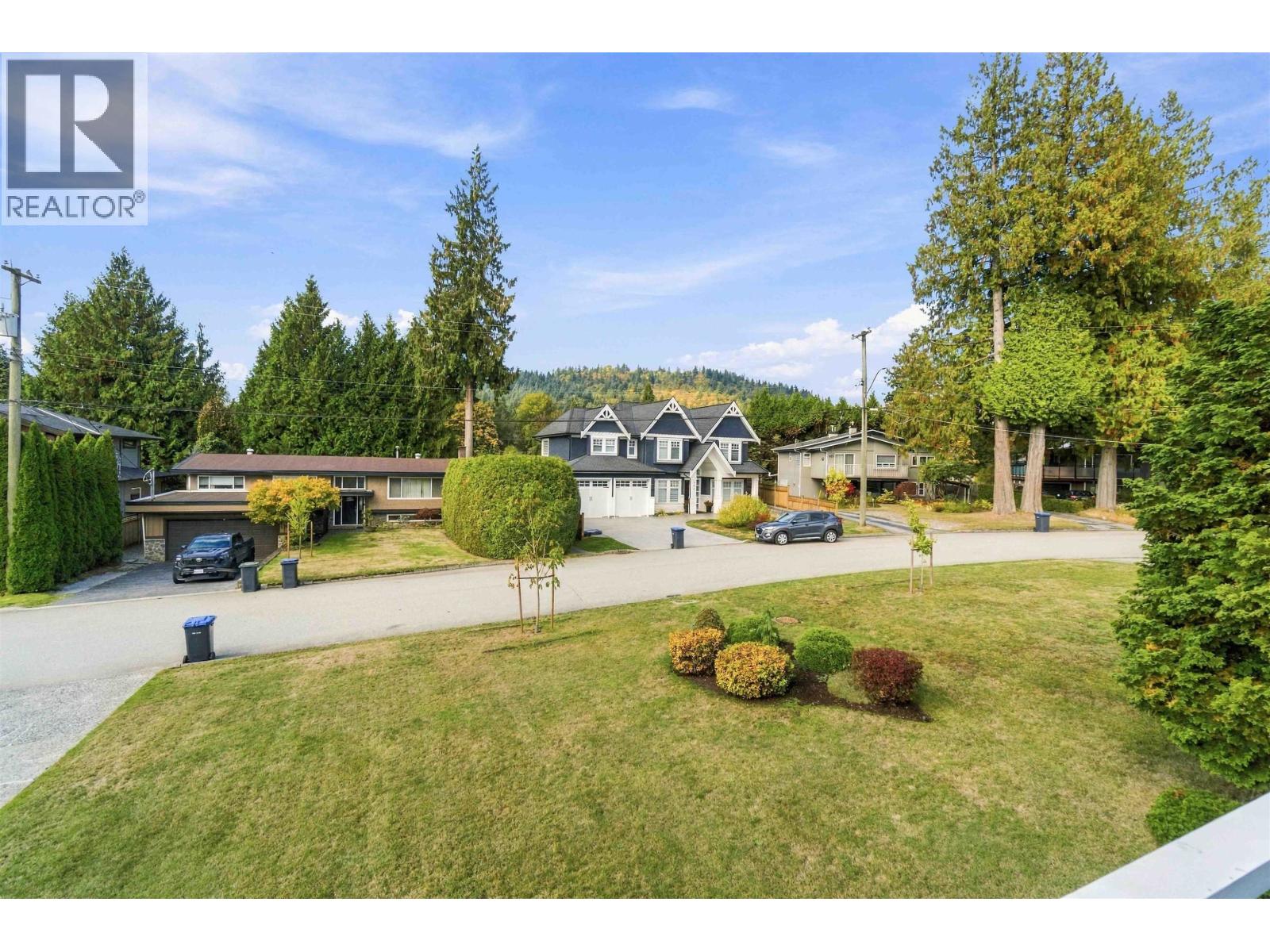 862 WALLACE WYND, Port Moody - Image 1