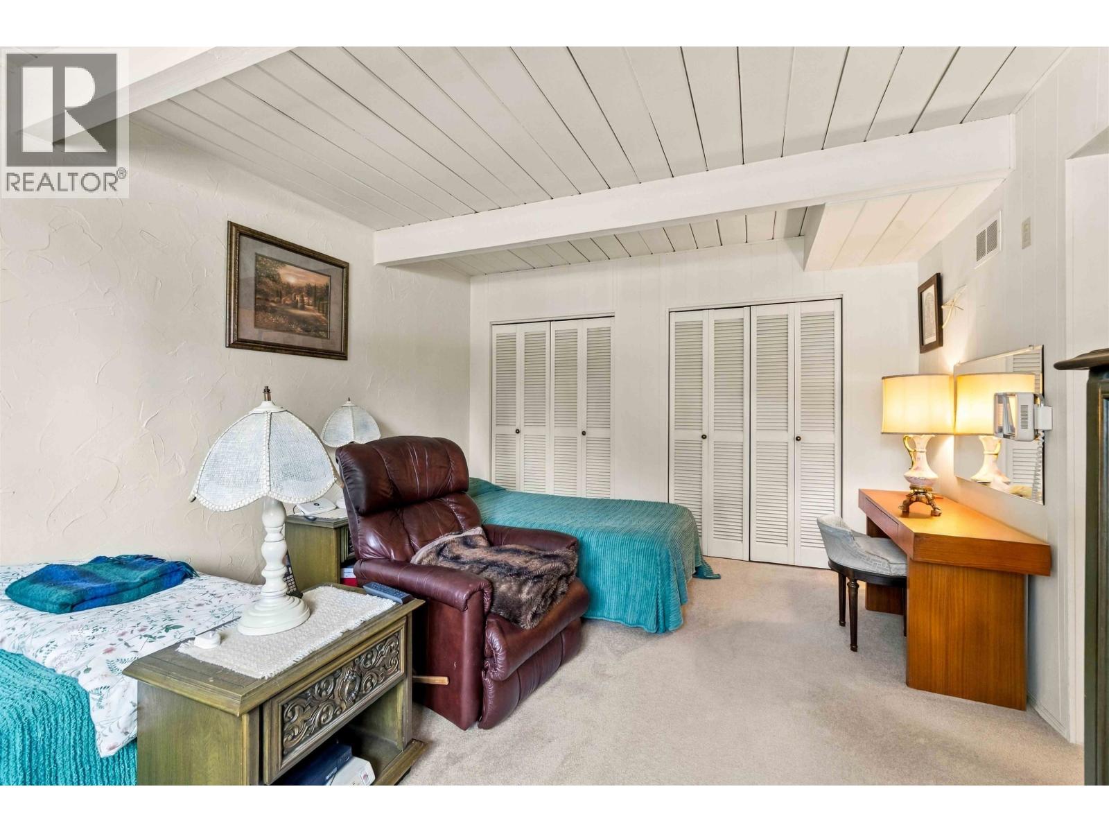 862 WALLACE WYND, Port Moody - Image 1