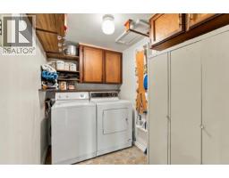 862 Wallace Wynd, Port Moody, BC V3H1B5 Photo 17