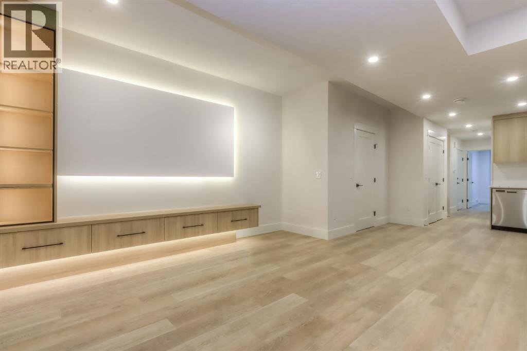 1028 18 Avenue NW - 30