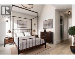 1028 18 Avenue NW - photo 12