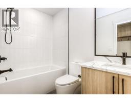 1028 18 Avenue NW - photo 34