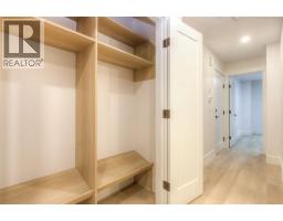 1028 18 Avenue NW - photo 27