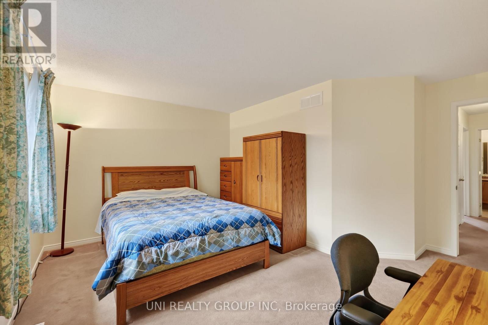 43 CRYSTAL PARK CRESCENT - Image 27