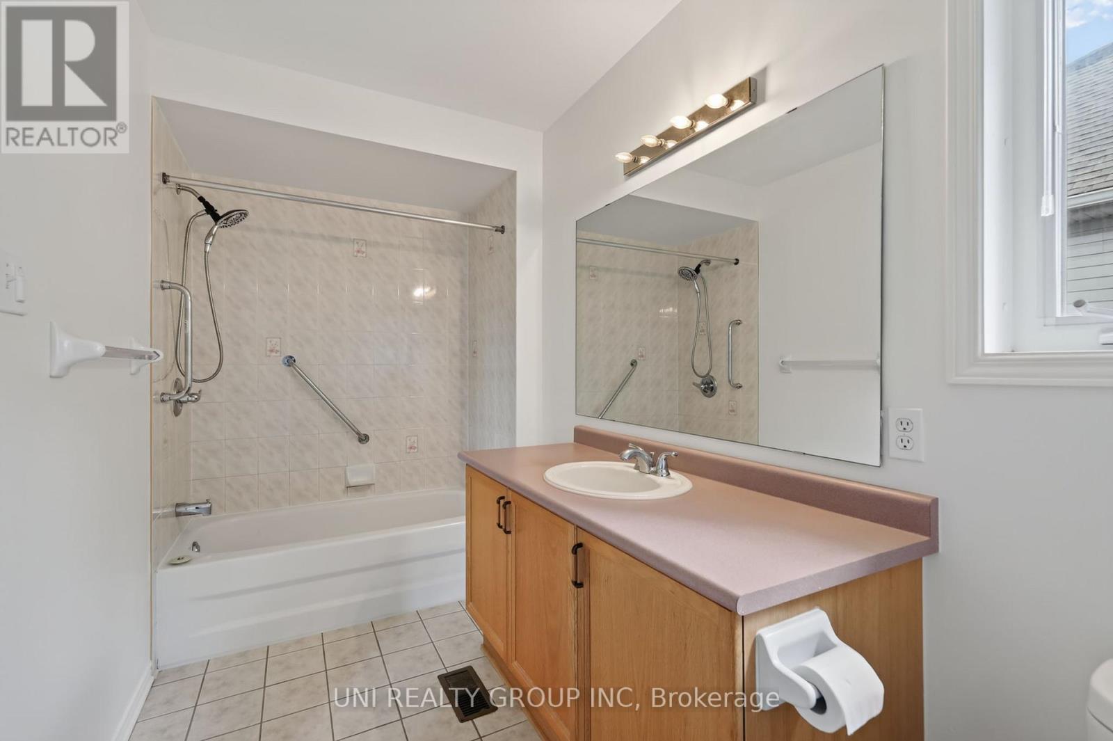 43 CRYSTAL PARK CRESCENT - Image 29